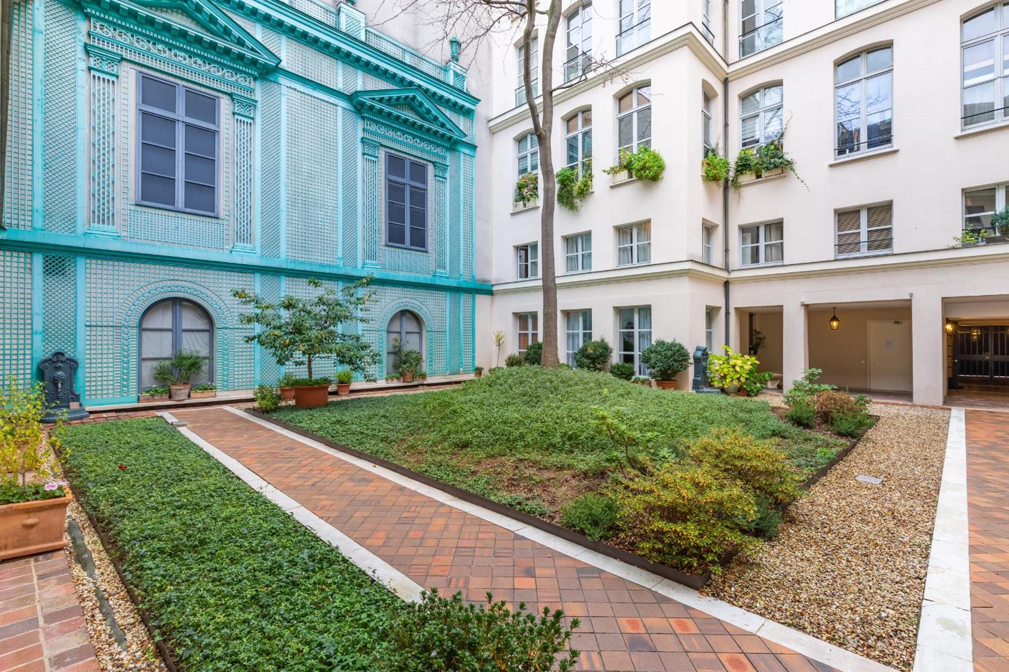 Bel Appartement Au Coeur Du Marais Paris Exterior photo